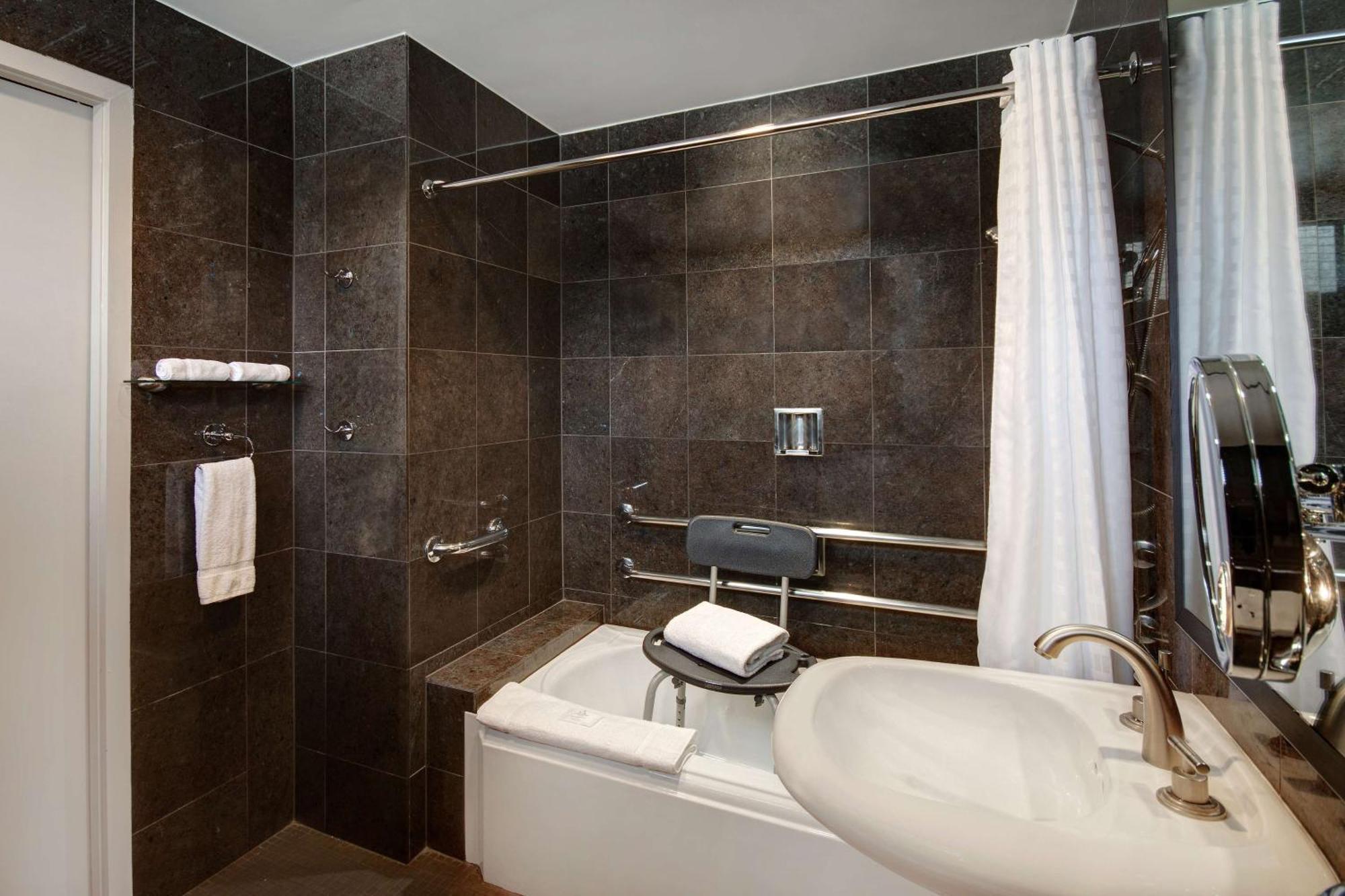 The Sam Hotel, Curio Collection By Hilton Hotel